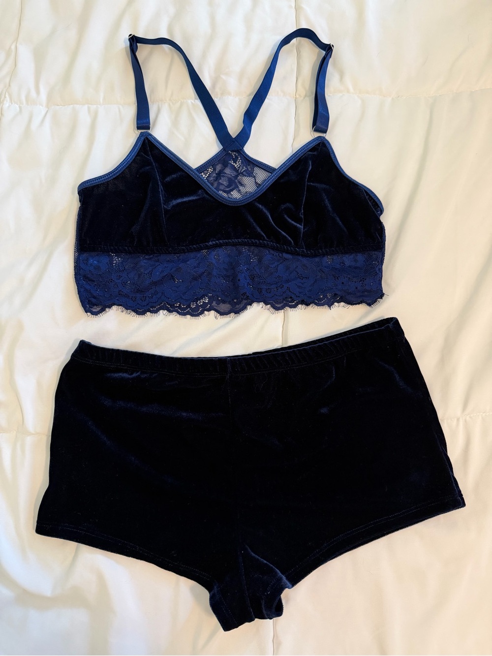 NWOT Velvet Lace Bralette & Shorts Sleep Set - Navy- Small/Medium